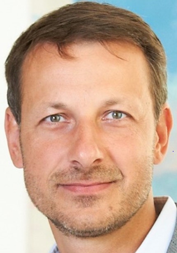 Prof. Dr. Georg Glasze